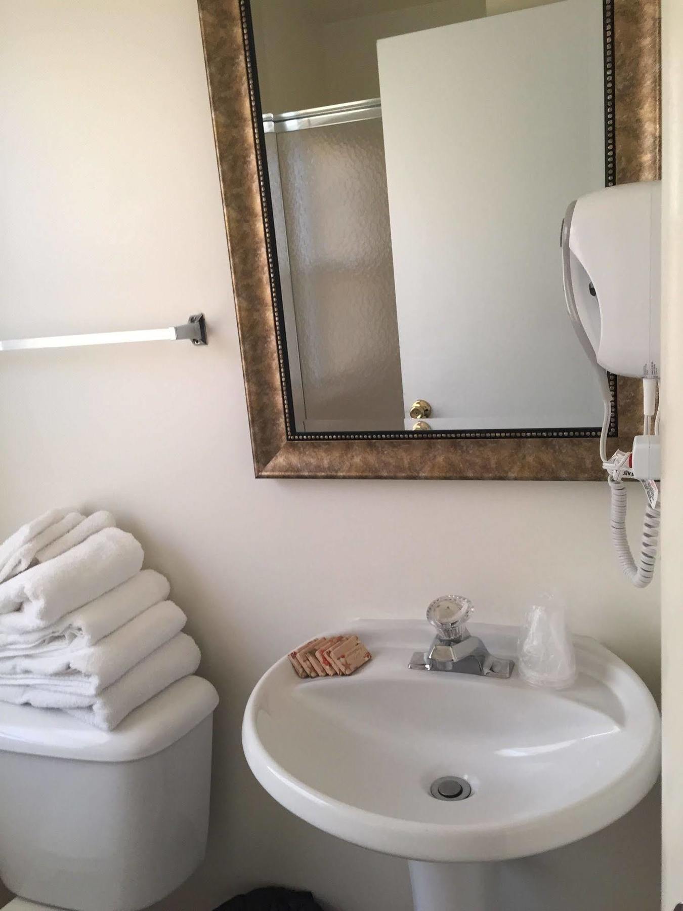 The Wellington Hotel & Suites Oceanblock オーシャン・シティ エクステリア 写真